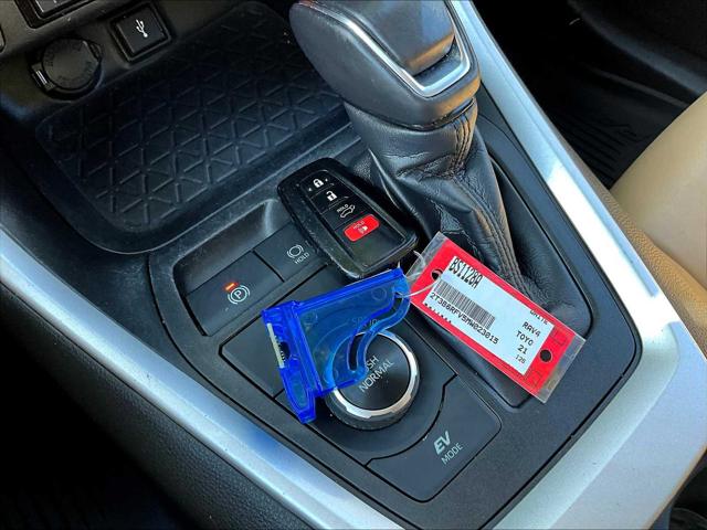2021 Toyota RAV4 Hybrid XLE Premium