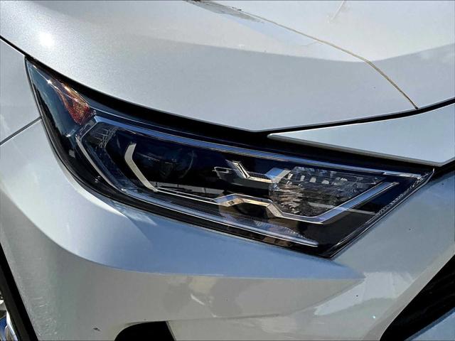 2021 Toyota RAV4 Hybrid XLE Premium