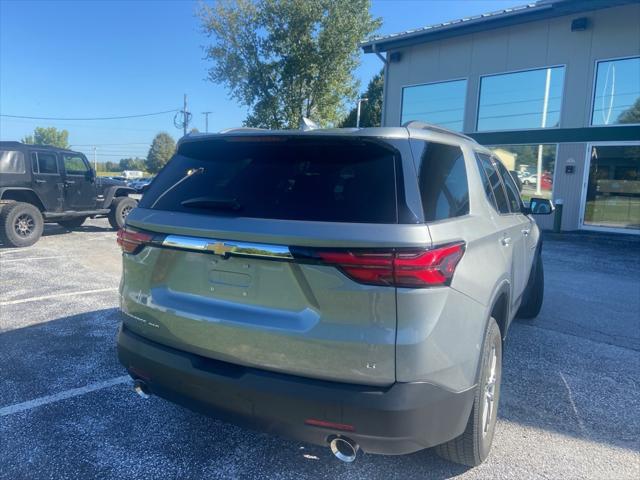 2023 Chevrolet Traverse AWD LT Cloth