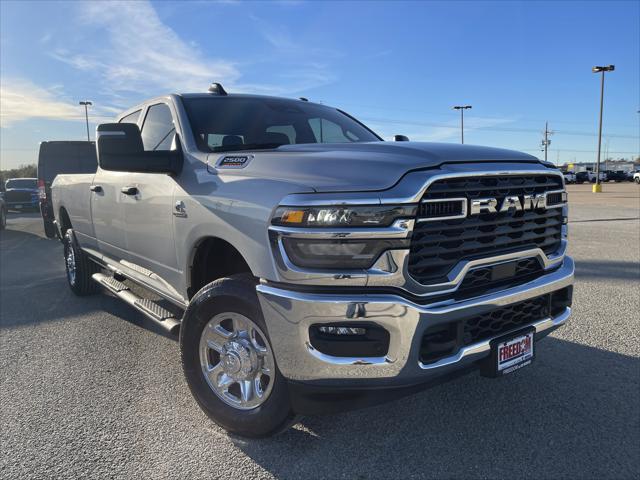 2026 RAM Ram 2500 RAM 2500 TRADESMAN CREW CAB 4X4 8 BOX