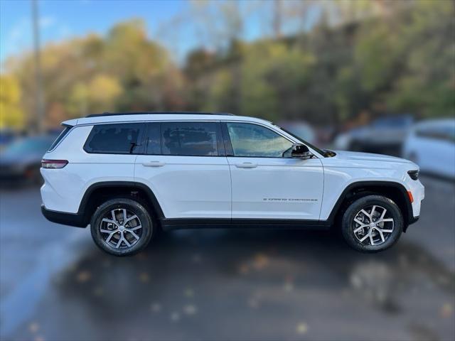 2025 Jeep Grand Cherokee GRAND CHEROKEE L LIMITED 4X4 2025 Jeep Grand Cherokee GRAND CHEROKEE L LIMITED 4X4