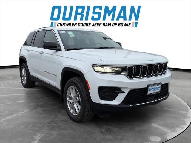 2025 Jeep Grand Cherokee GRAND CHEROKEE LAREDO X 4X4