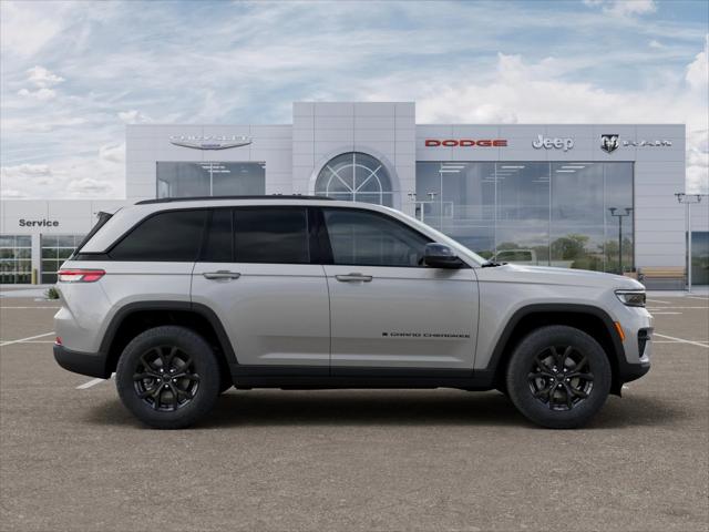 2025 Jeep Grand Cherokee Altitude X 4x2