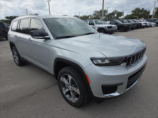 2025 Jeep Grand Cherokee GRAND CHEROKEE L LIMITED 4X4