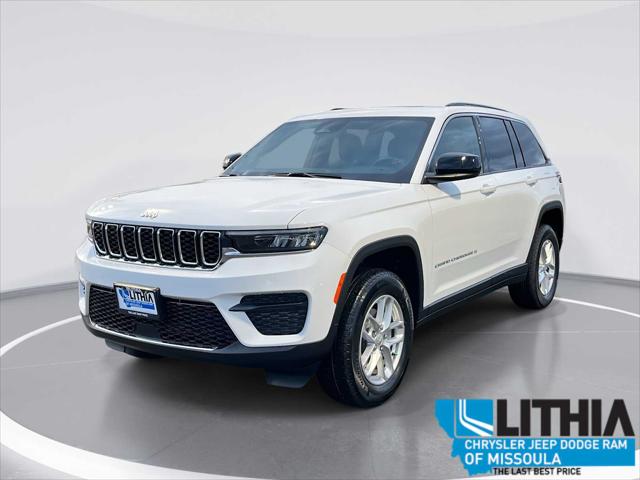 2025 Jeep Grand Cherokee GRAND CHEROKEE LAREDO X 4X4