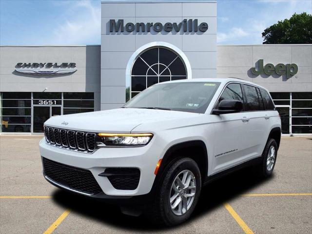 2025 Jeep Grand Cherokee GRAND CHEROKEE LAREDO X 4X4