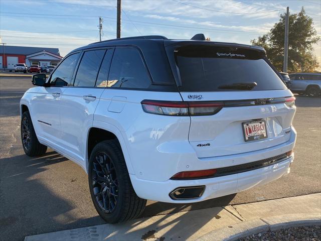 2025 Jeep Grand Cherokee GRAND CHEROKEE SUMMIT 4X4