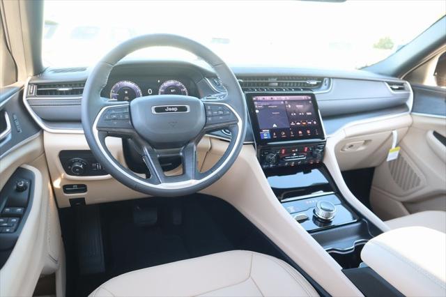 2025 Jeep Grand Cherokee GRAND CHEROKEE L LIMITED 4X4 2025 Jeep Grand Cherokee GRAND CHEROKEE L LIMITED 4X4