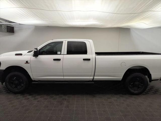 2026 RAM Ram 3500 RAM 3500 TRADESMAN CREW CAB 4X4 8 BOX
