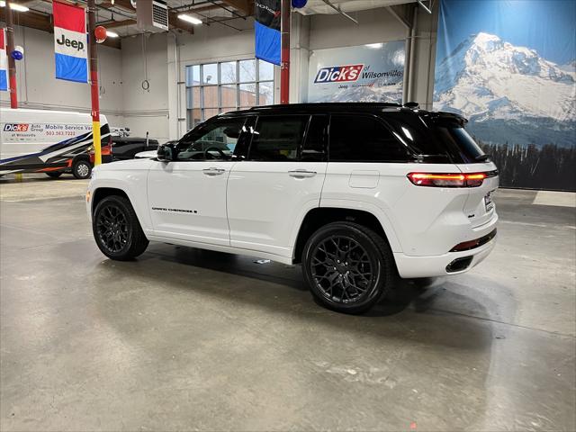 2025 Jeep Grand Cherokee GRAND CHEROKEE SUMMIT 4X4
