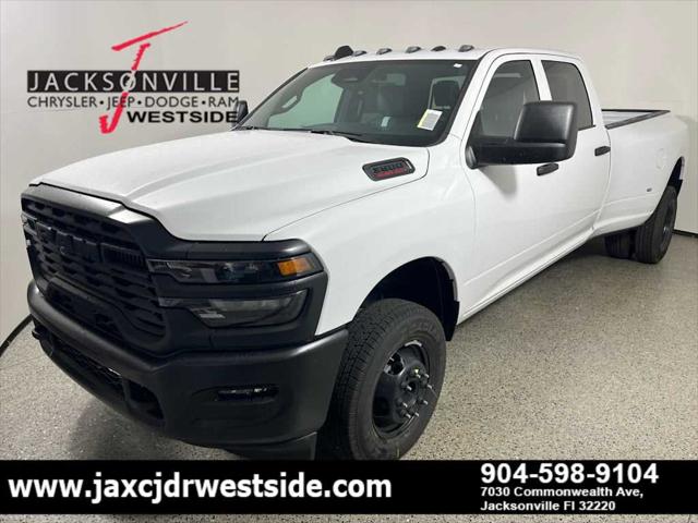 2026 RAM Ram 3500 RAM 3500 TRADESMAN CREW CAB 4X4 8 BOX