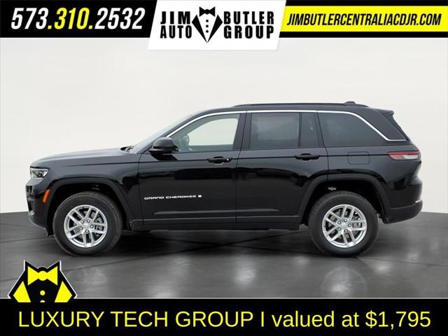 2025 Jeep Grand Cherokee GRAND CHEROKEE LAREDO X 4X4