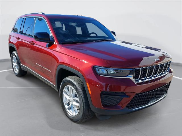 2025 Jeep Grand Cherokee GRAND CHEROKEE LAREDO X 4X2