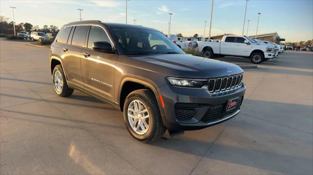2025 Jeep Grand Cherokee GRAND CHEROKEE LAREDO X 4X2