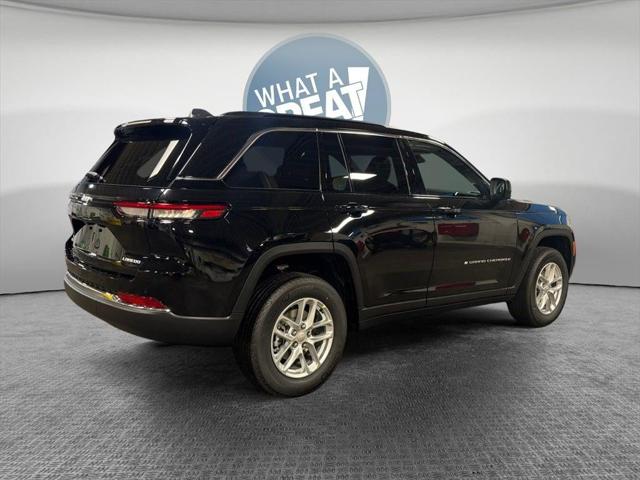2025 Jeep Grand Cherokee GRAND CHEROKEE LAREDO X 4X4 2025 Jeep Grand Cherokee GRAND CHEROKEE LAREDO X 4X4