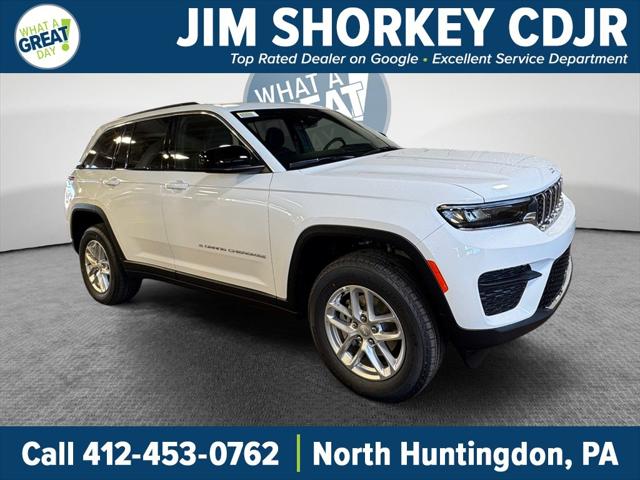 2025 Jeep Grand Cherokee GRAND CHEROKEE LAREDO X 4X4