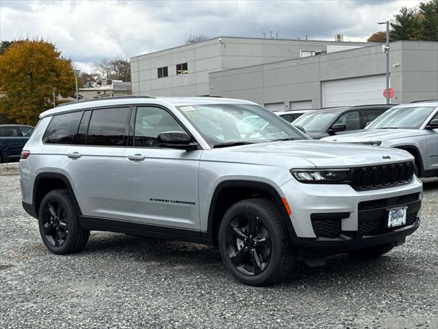 2025 Jeep Grand Cherokee GRAND CHEROKEE L ALTITUDE X 4X4