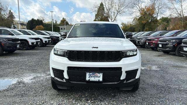 2025 Jeep Grand Cherokee GRAND CHEROKEE L ALTITUDE X 4X4
