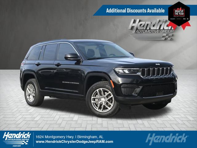 2025 Jeep Grand Cherokee Laredo's photo