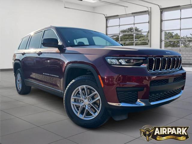 2025 Jeep Grand Cherokee GRAND CHEROKEE L LAREDO X 4X4