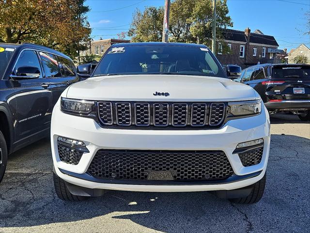 2025 Jeep Grand Cherokee GRAND CHEROKEE SUMMIT 4X4