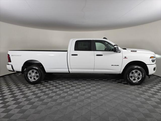 2026 RAM Ram 3500 RAM 3500 BIG HORN CREW CAB 4X4 8 BOX
