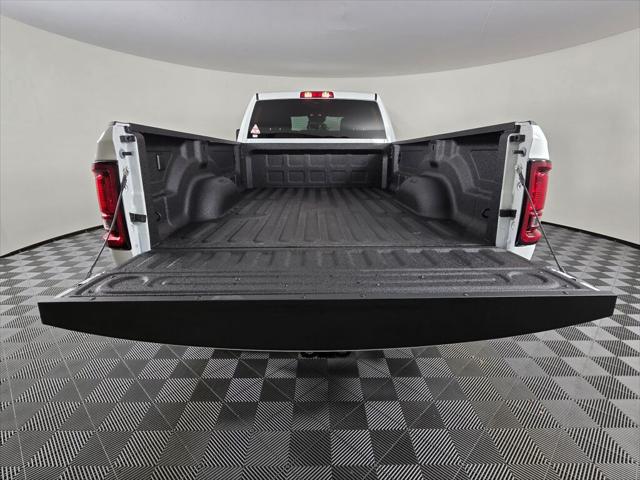 2026 Ram 3500 Big Horn Crew Cab 4x4 8' Box
