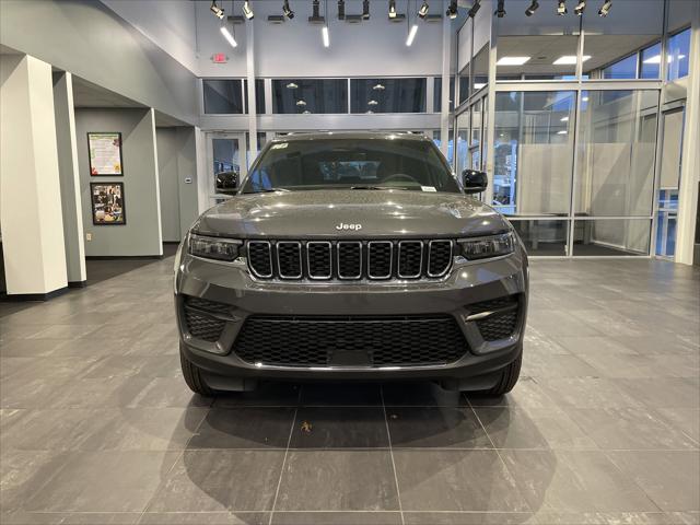 2025 Jeep Grand Cherokee GRAND CHEROKEE LAREDO X 4X2