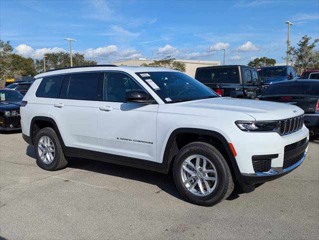 2025 Jeep Grand Cherokee GRAND CHEROKEE L LAREDO X 4X4