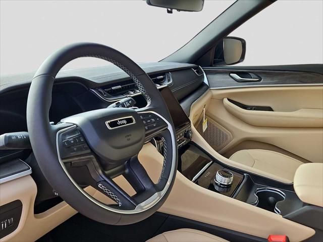 2025 Jeep Grand Cherokee GRAND CHEROKEE LIMITED 4X2 2025 Jeep Grand Cherokee GRAND CHEROKEE LIMITED 4X2