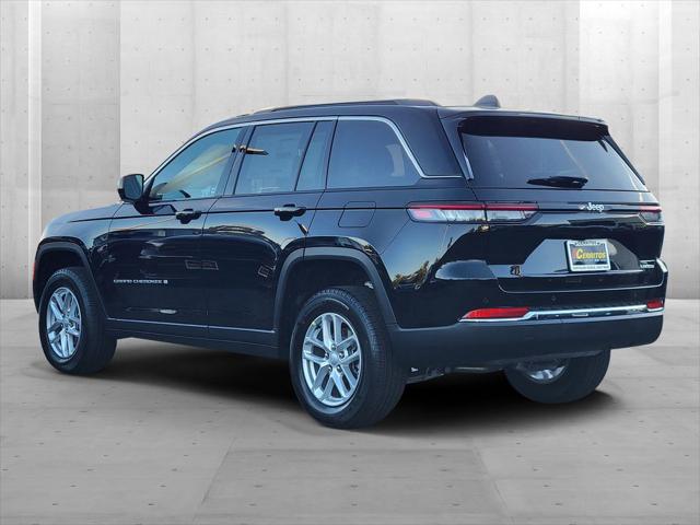 2025 Jeep Grand Cherokee GRAND CHEROKEE LAREDO X 4X2