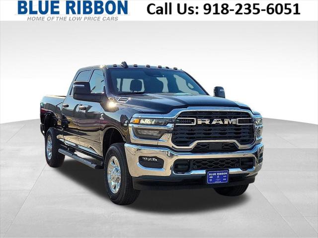 2026 RAM Ram 2500 RAM 2500 TRADESMAN CREW CAB 4X4 64 BOX