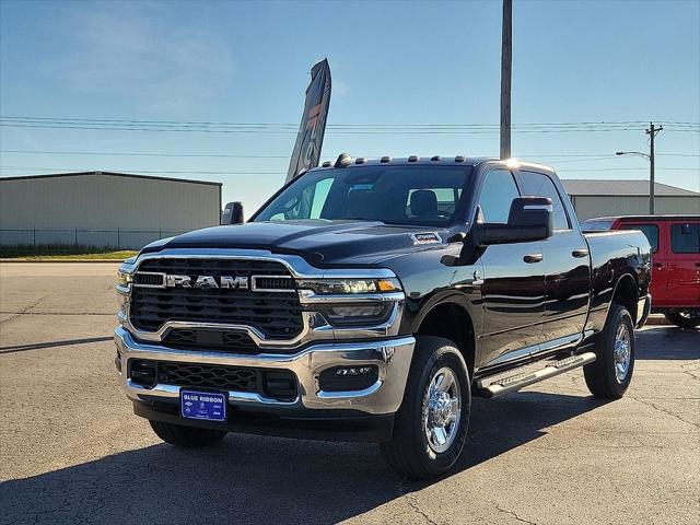 2026 RAM Ram 2500 RAM 2500 TRADESMAN CREW CAB 4X4 64 BOX