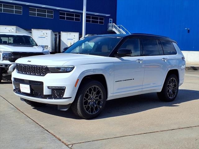 2025 Jeep Grand Cherokee GRAND CHEROKEE L SUMMIT 4X4