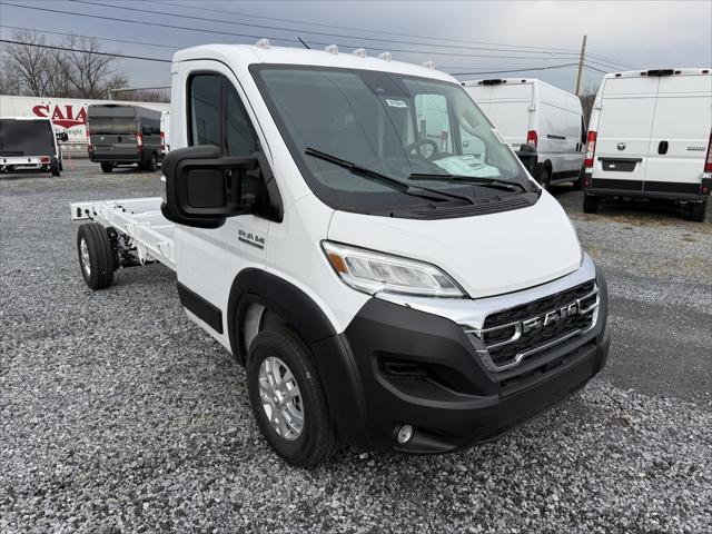 2026 RAM Ram ProMaster RAM PROMASTER 3500 SLT CUTAWAY 159 WB EXT / 104 CA