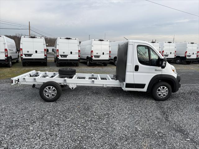 2026 RAM Ram ProMaster RAM PROMASTER 3500 SLT CUTAWAY 159 WB EXT / 104 CA