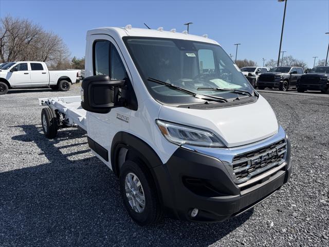 2026 RAM Ram ProMaster RAM PROMASTER 3500 SLT CUTAWAY 159 WB EXT / 104 CA