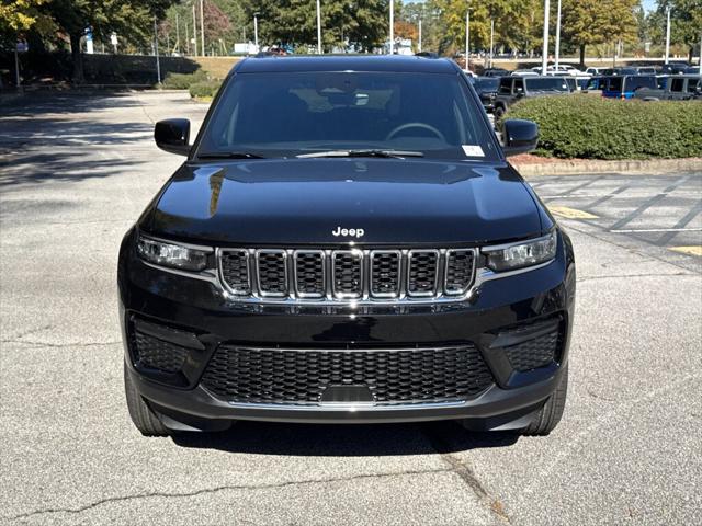 2025 Jeep Grand Cherokee GRAND CHEROKEE LAREDO X 4X2