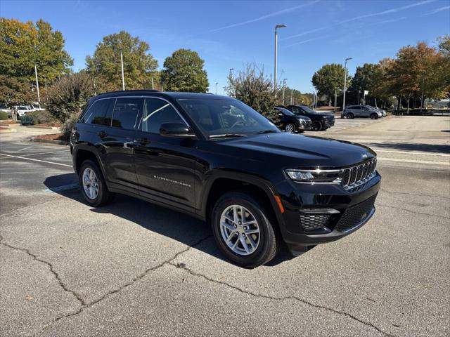 2025 Jeep Grand Cherokee GRAND CHEROKEE LAREDO X 4X2