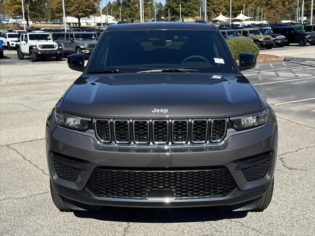 2025 Jeep Grand Cherokee GRAND CHEROKEE LAREDO X 4X2