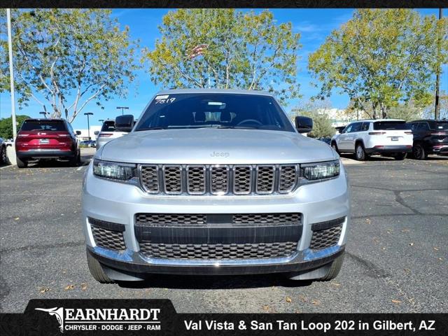 2025 Jeep Grand Cherokee GRAND CHEROKEE L LAREDO 4X2