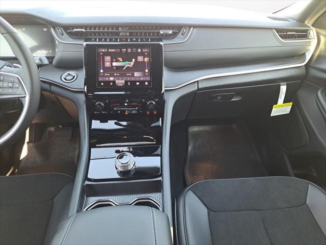 2025 Jeep Grand Cherokee GRAND CHEROKEE ALTITUDE X 4X2