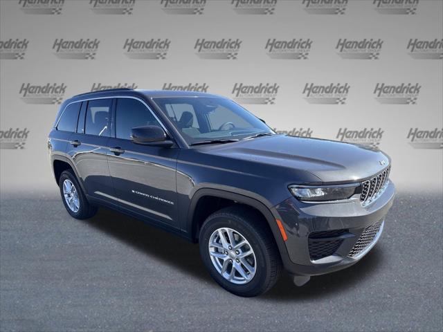 2025 Jeep Grand Cherokee GRAND CHEROKEE LAREDO X 4X2