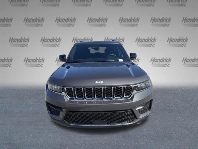 2025 Jeep Grand Cherokee GRAND CHEROKEE LAREDO X 4X2