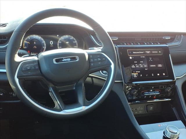 2025 Jeep Grand Cherokee GRAND CHEROKEE L ALTITUDE X 4X4