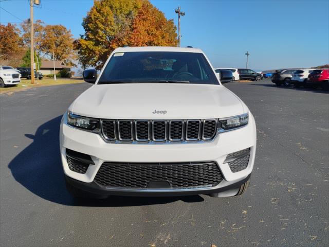 2025 Jeep Grand Cherokee GRAND CHEROKEE LAREDO X 4X2 2025 Jeep Grand Cherokee GRAND CHEROKEE LAREDO X 4X2