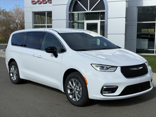 2026 Chrysler Pacifica PACIFICA SELECT AWD 2026 Chrysler Pacifica PACIFICA SELECT AWD