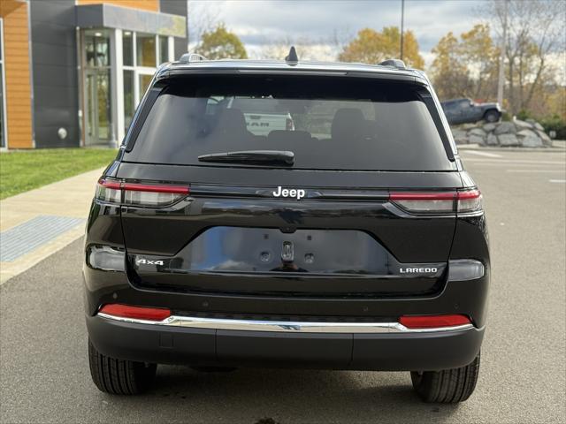 2025 Jeep Grand Cherokee GRAND CHEROKEE LAREDO X 4X4 2025 Jeep Grand Cherokee GRAND CHEROKEE LAREDO X 4X4