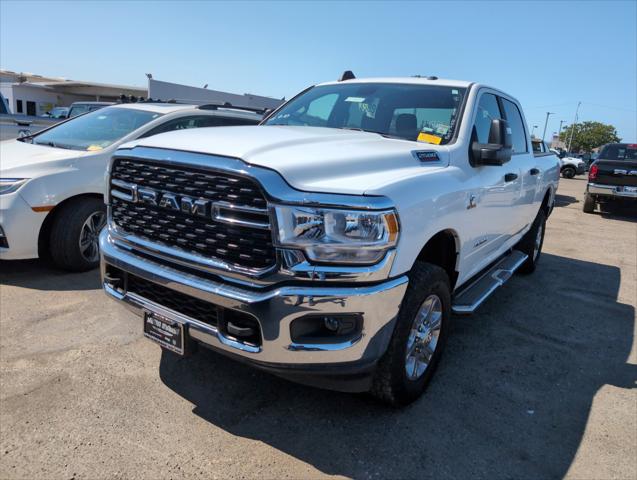 2023 RAM 2500 Big Horn Crew Cab 4x4 64 Box 2023 RAM 2500 Big Horn Crew Cab 4x4 64 Box