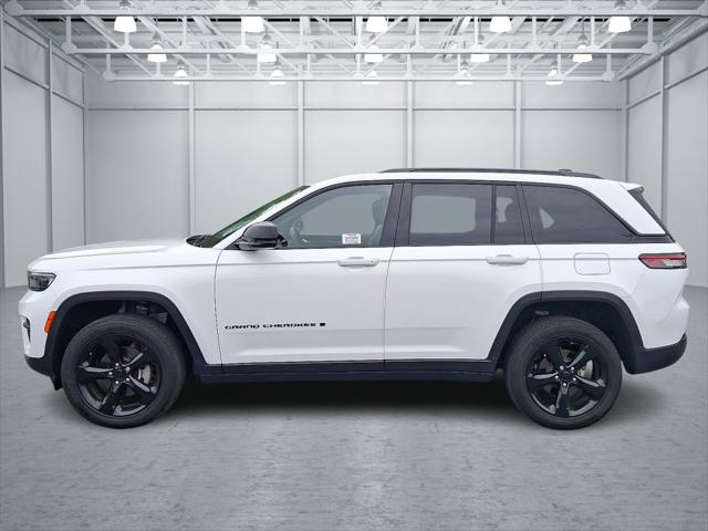 2023 Jeep Grand Cherokee Altitude 4x4